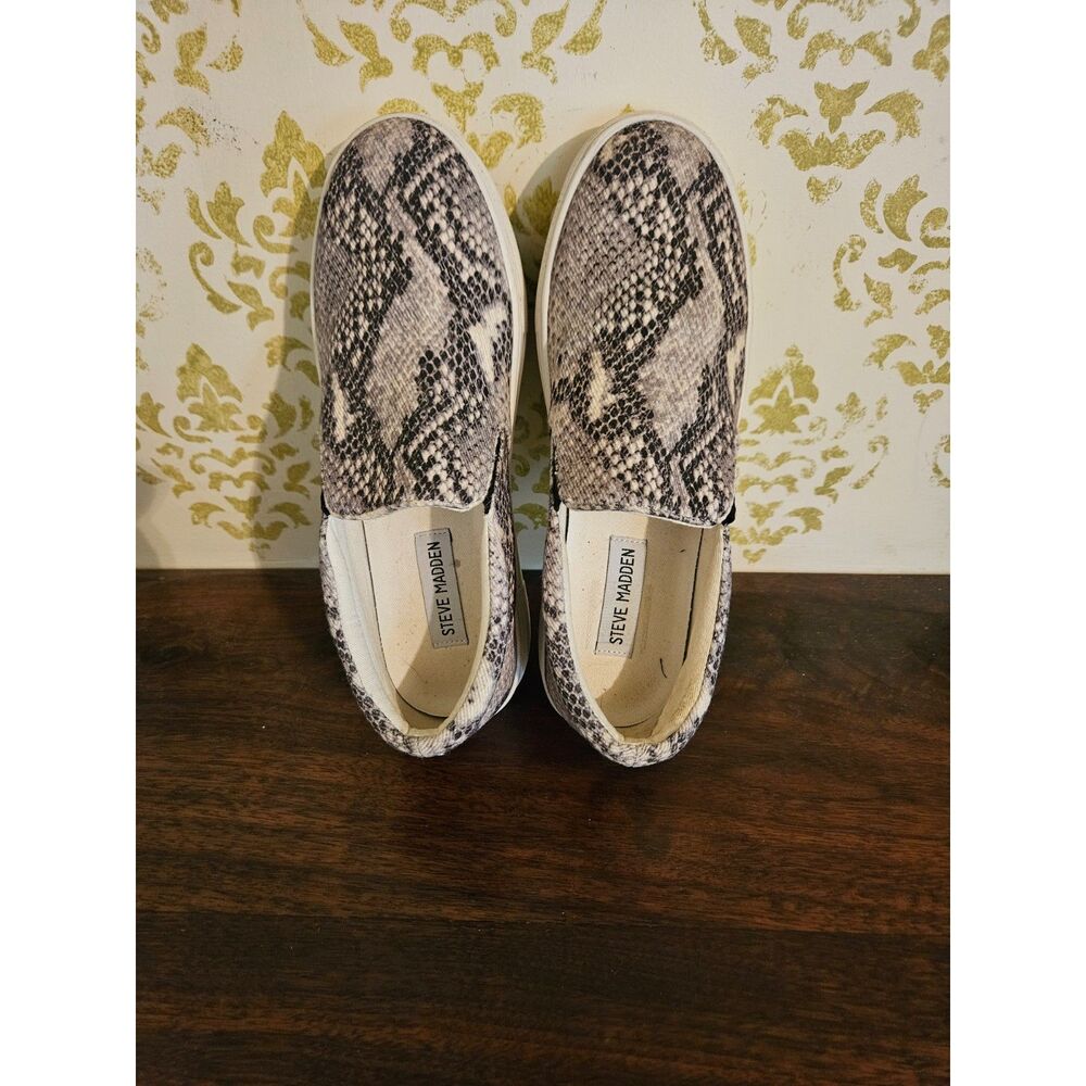 Steve Madden Gills snakeskin slip-on sneakers, Size 7.5 Women